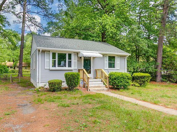2nd image of 1922 Watts Ln