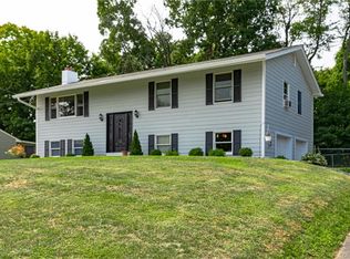 3 Daisy Ln, Wappingers Falls, NY 12590