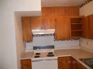 215 E 1st St APT 102, Aberdeen, WA 98520