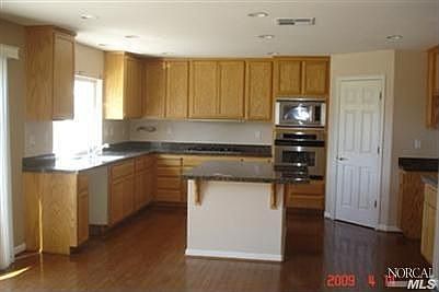 2nd image of 5227 Venetian Dr