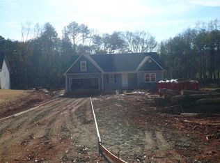 316 Bent River Dr, Inman, SC 29349