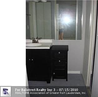 5th image of 3503 Carambola Cir S