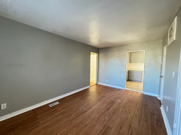 2038 NW 25th St APT 9, Oklahoma City, OK 73106