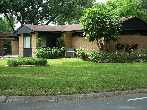 3rd image of 1511 Edgewater Beach Dr