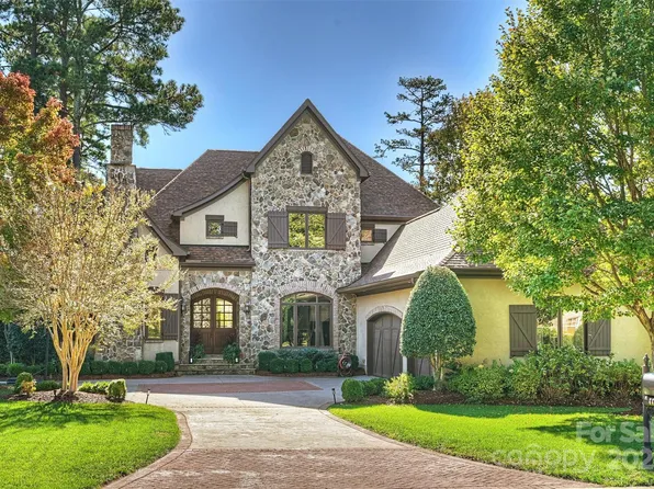 1105 Hadley Park Ln, Matthews, NC 28105