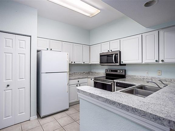 4th image of 5040 SW 91ST TERRACE #K201