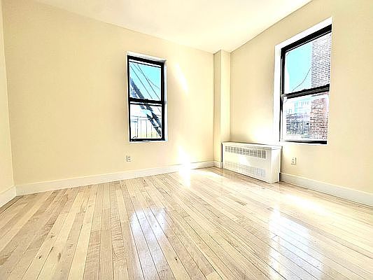 3rd image of 5008 Broadway APT 3C
