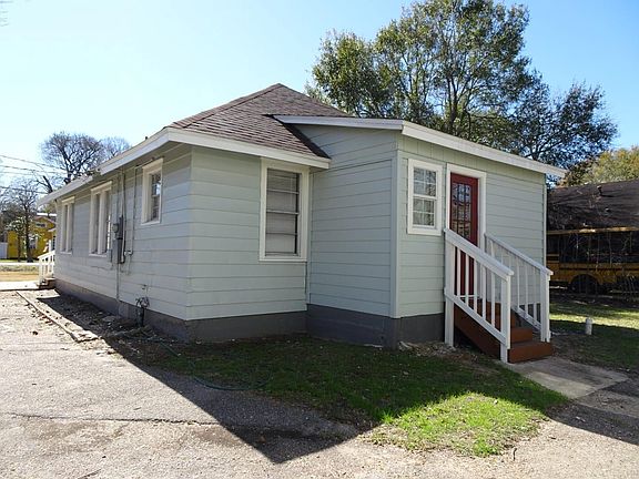 2nd image of 8149 Easton St