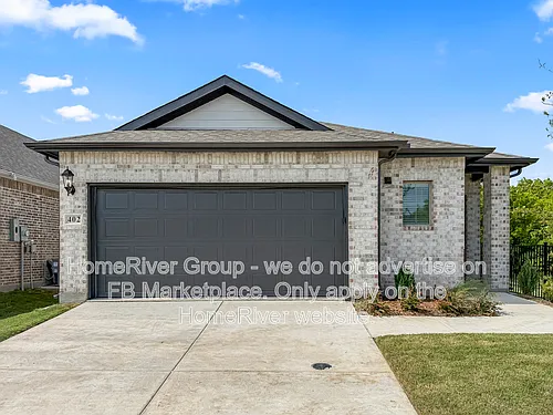 402 Travine Dr Photo 1