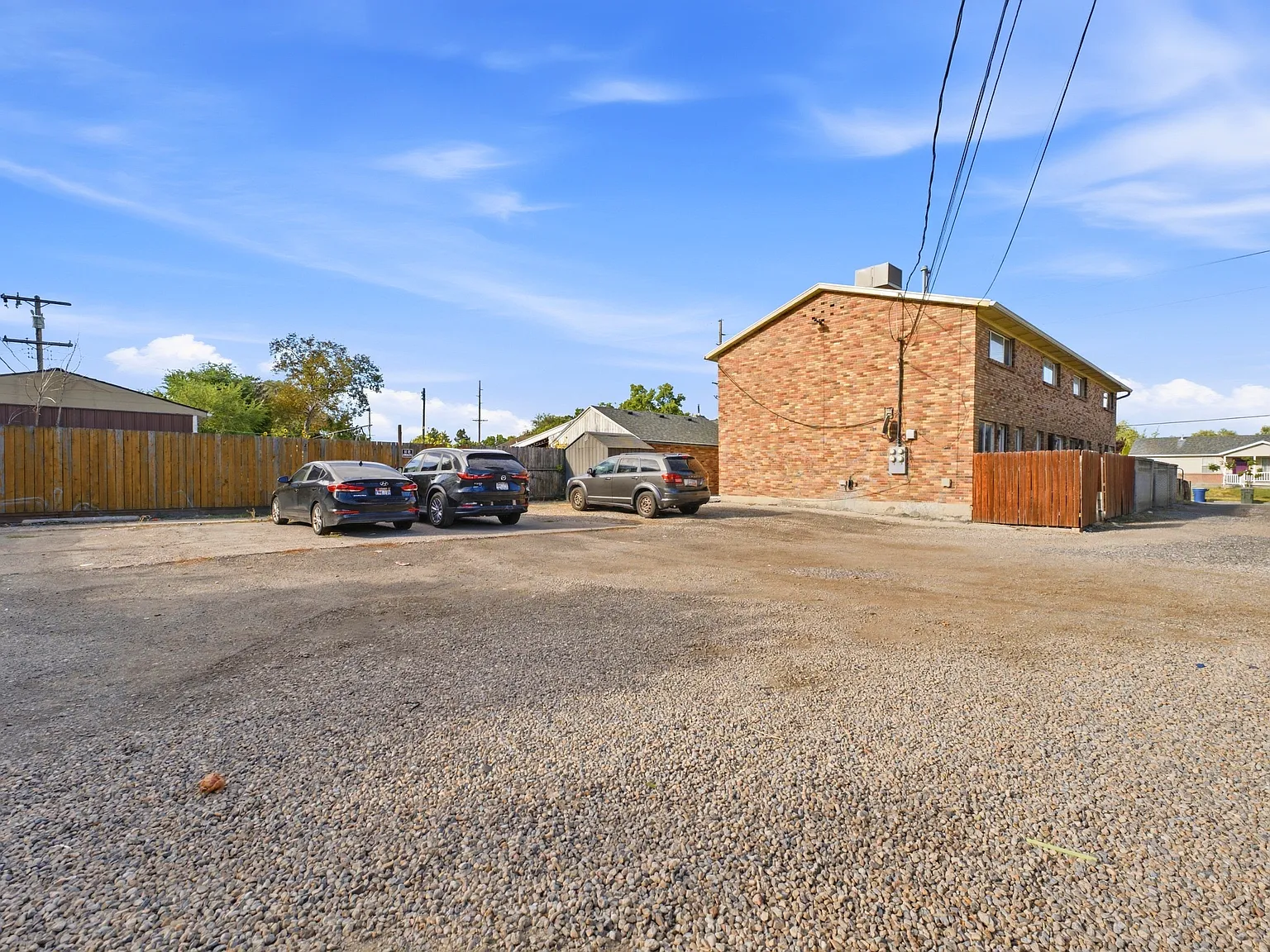 4 bed, 1500 sqft, $1,700 — Photo 3