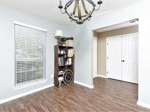 3rd image of 1417 29th Ave N