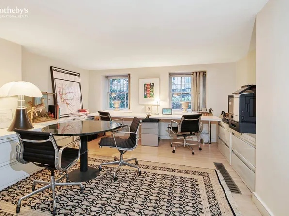 453 West 24th Street image 22 of 24