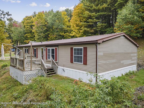 3rd image of 239 River Road