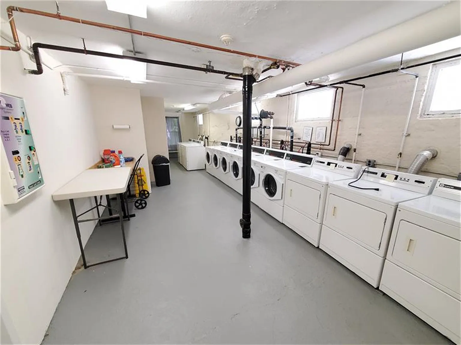 1 bed, 450 sqft, $2,495 — Photo 4