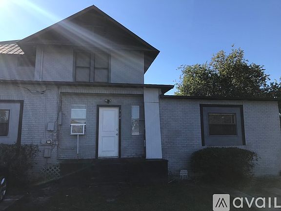 2nd image of 704 W Magnolia St