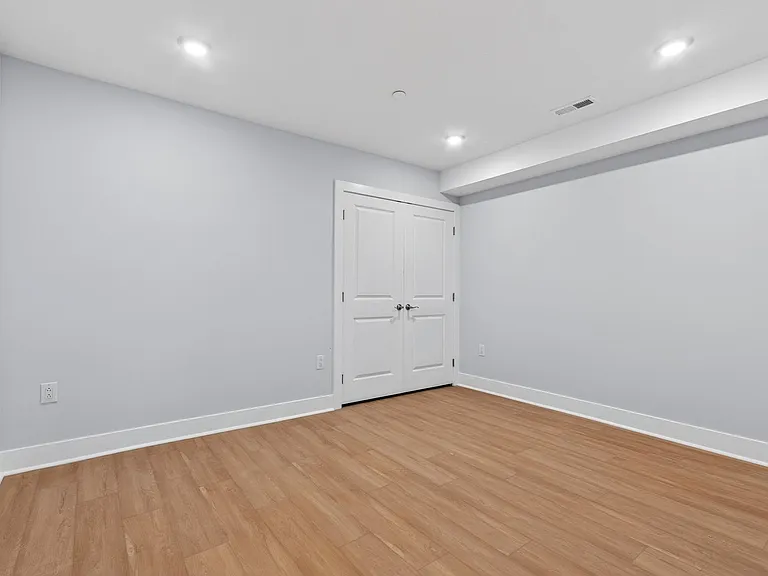 822 N 40th St — Photo 38