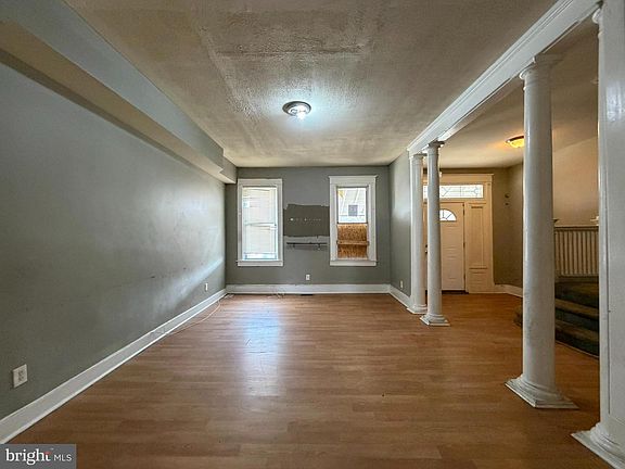 4th image of 3110 Garrison Blvd