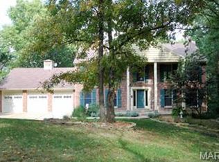 720 Rietzke Mtn, Ballwin, MO 63021