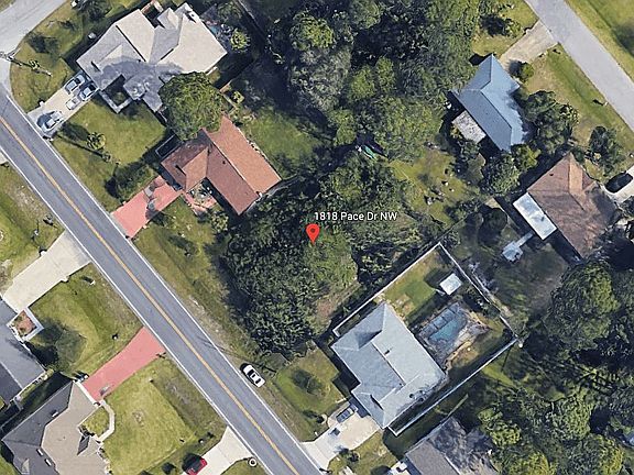 3rd image of 1818 Pace Dr NW