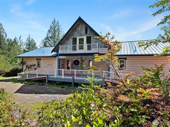 480 N Hill Way, Hoodsport, WA 98548