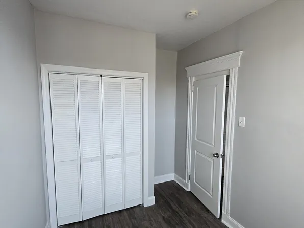 228 Hancock Avenue image 13 of 16