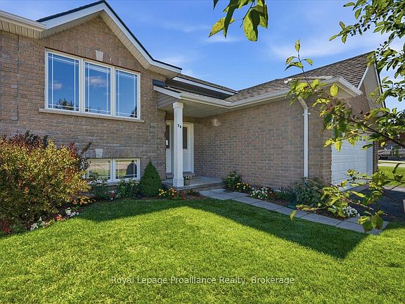 2nd image of 28 Kyle Ct