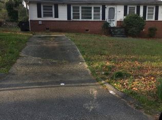 2545 Old Colony Rd, East Pt, GA 30344