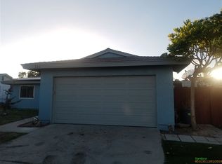 226 S Royal Oak Dr, San Diego, CA 92114