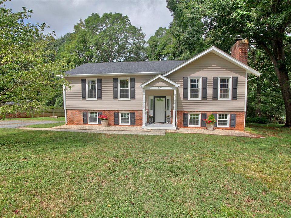 1st image of 390 Saratoga Dr