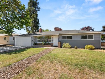 1440 Whitman Ave, Medford, OR, 97501