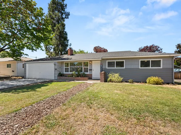 1440 Whitman Ave, Medford, OR 97501