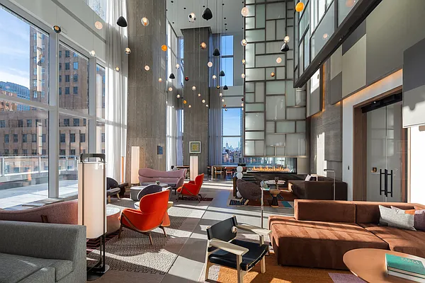 Rented by Extell Marketing Group LLC | media 48