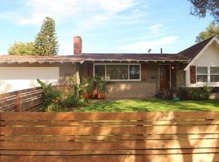 8568 Owensmouth Ave, Canoga Park, CA 91304