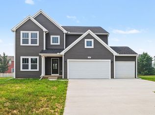 6237 Comiskey Rd, Stevensville, MI 49127