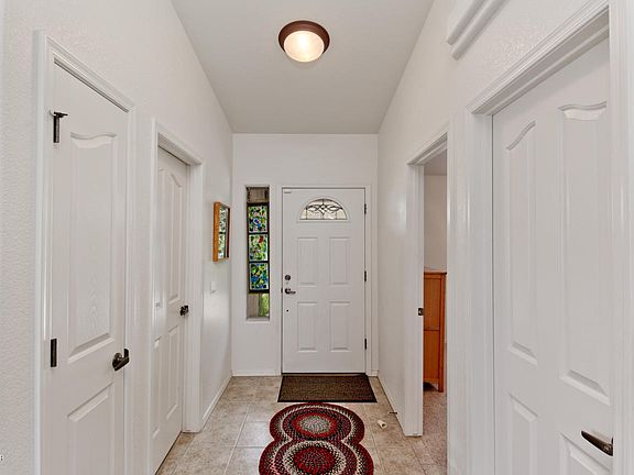 3rd image of 2513 N McCulloch Blvd #103