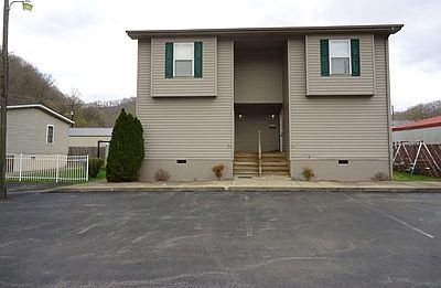2nd image of 41 Bingham St