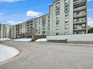 The Galleries, Collingwood, ON L9Y 4T2