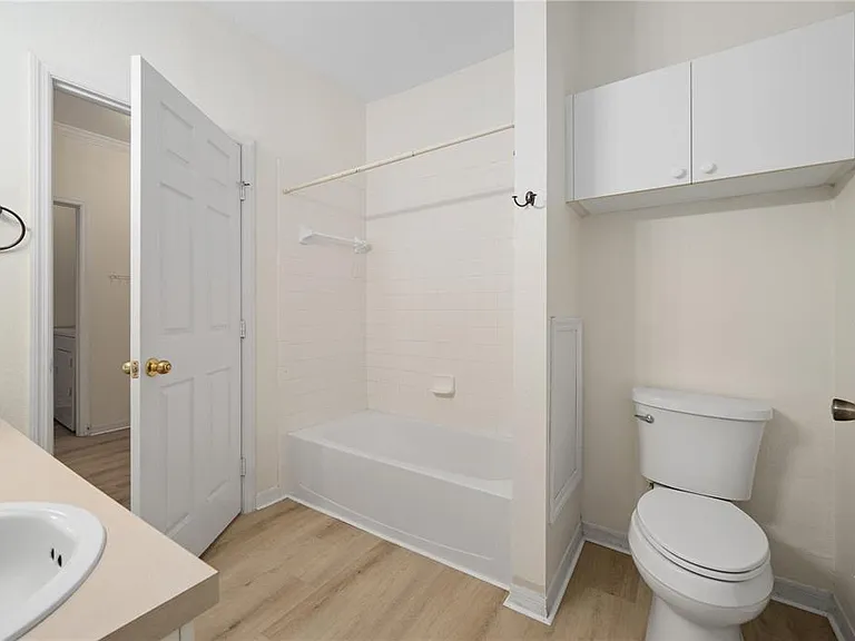 3593 Conroy Rd #424 — Photo 16