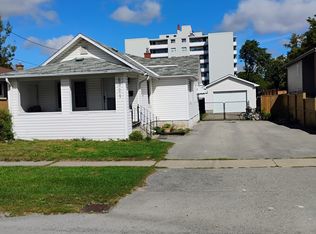 6321 Bellevue St, Niagara Falls, ON L2E 1Y9