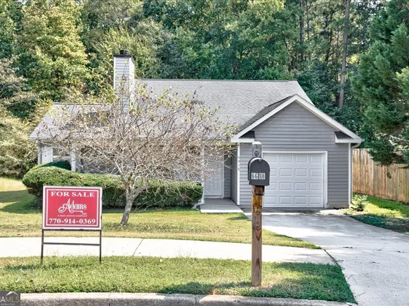 6618 Saganaw Dr, Rex, GA 30273