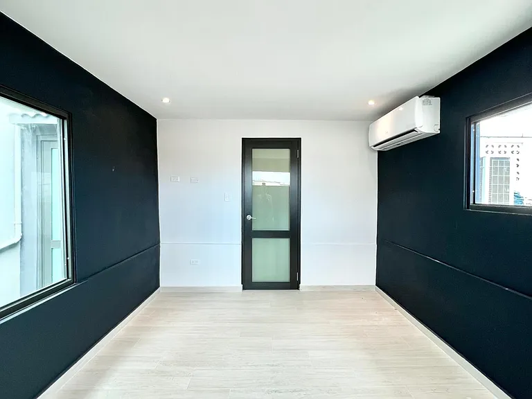 301 Avenue Gilberto Monroig #301 — Photo 5