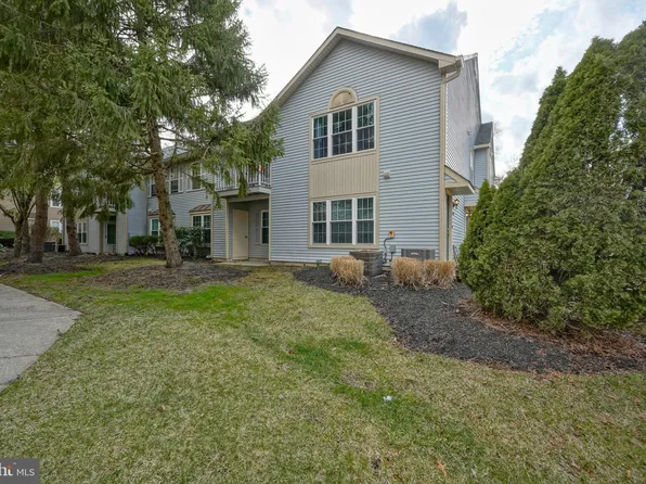 3603 Ramsbury Ct, Mount Laurel, NJ 08054