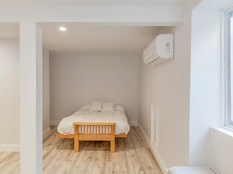 160 David Whites Ln — Photo 15