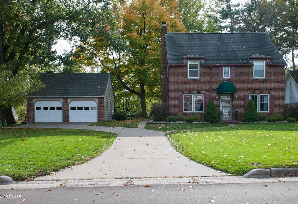 1st image of 124 Oakland Pl