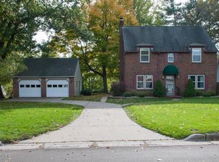 124 Oakland Pl, Battle Creek, MI 49015