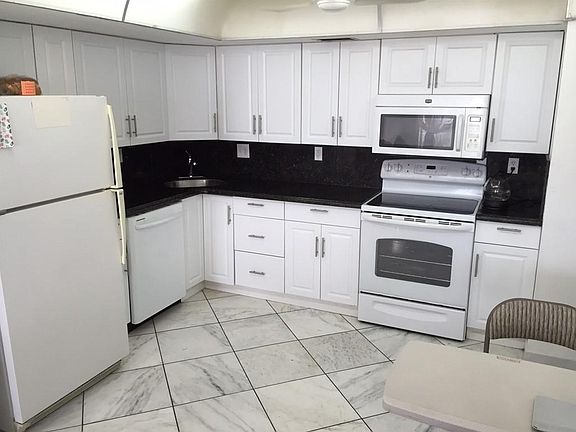 3rd image of 2100 Sans Souci Blvd APT 1110