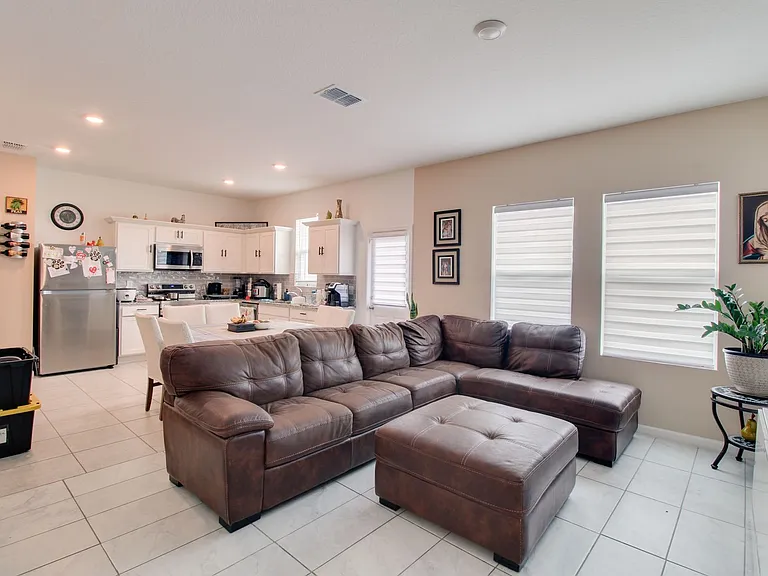 8732 Sportsman Loop — Photo 16