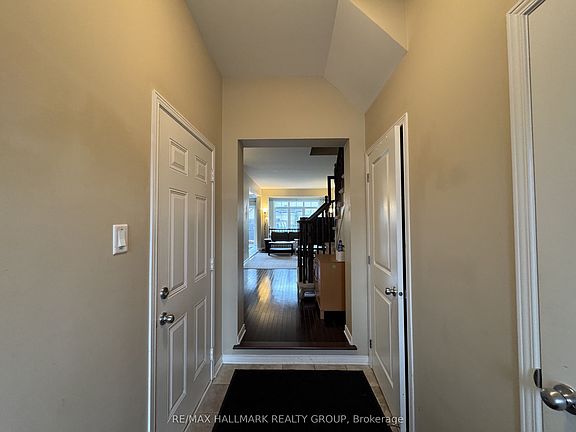 3rd image of 821 Tabaret St