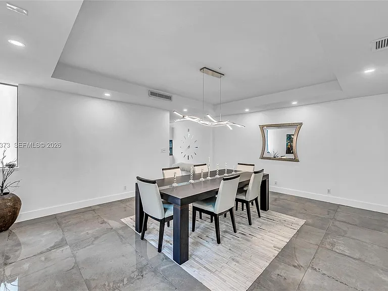 1511 NE 4th Pl #0 — Photo 22