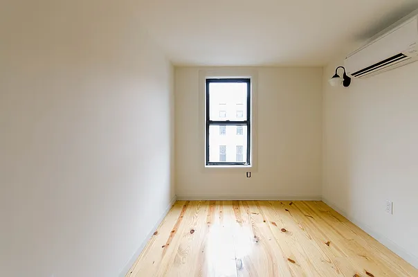 Rented by Nooklyn NYC LLC | media 25